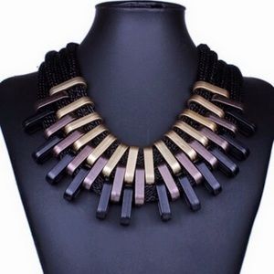 Birux black necklace